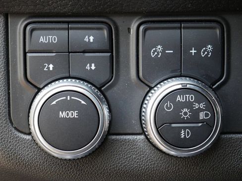 Used 2022 GMC Yukon Denali w/ Max Trailering Package AWD/4WD image 31