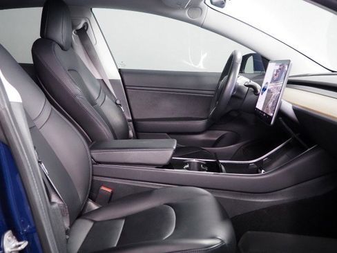 Used 2018 Tesla Model 3 Long Range image 15