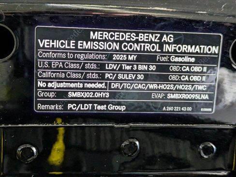 Used 2025 Mercedes-Benz GLB 250 image 26