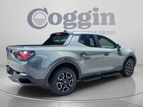 Certified 2024 Hyundai Santa Cruz SEL FWD image 5