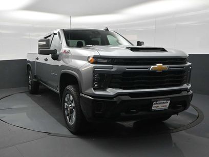 Used 2025 Chevrolet Silverado 2500 Custom