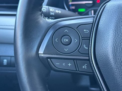 Used 2023 Toyota Camry SE image 25