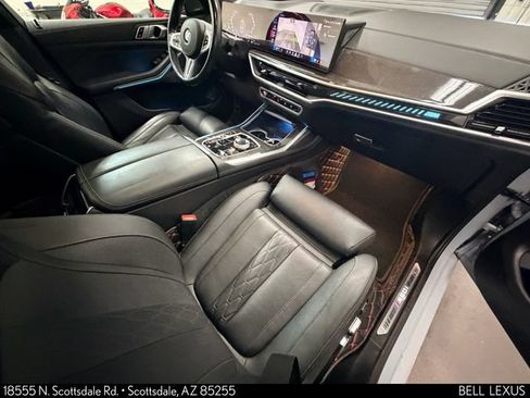 Used 2024 BMW X7 M60i AWD/4WD image 11