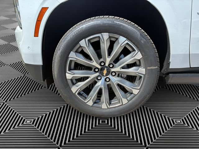 New 2026 Chevrolet Tahoe High Country AWD/4WD image 9