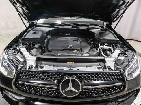 Certified 2022 Mercedes-Benz GLC 300 image 28