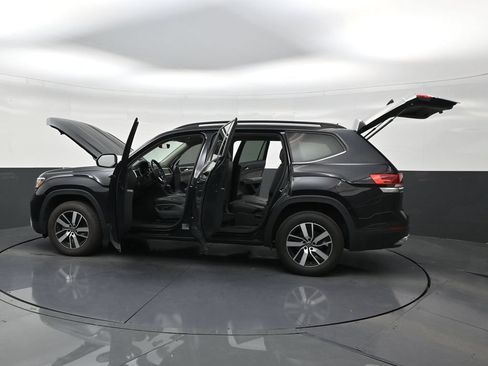 Used 2023 Volkswagen Atlas SE FWD image 29