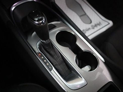 Used 2020 Chevrolet Malibu LT image 35