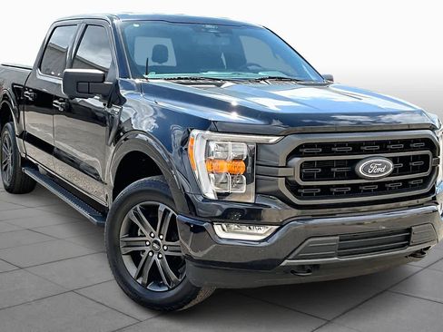 Used 2022 Ford F150 XLT w/ Equipment Group 302A High AWD/4WD image 3