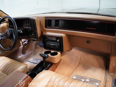 Used 1988 Chevrolet Monte Carlo SS RWD image 40