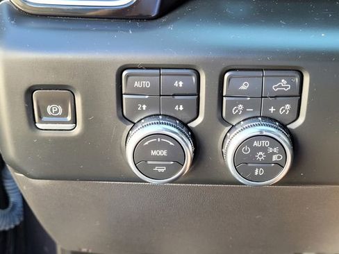 Used 2023 GMC Sierra 1500 Denali w/ Denali Reserve Package image 13