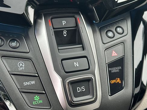 Used 2025 Honda Odyssey Elite image 30