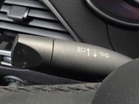 Certified 2022 Jeep Cherokee Limited image 21