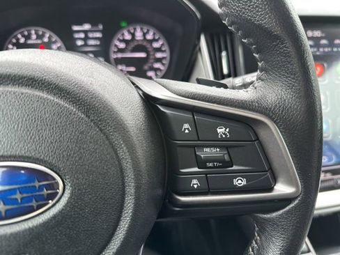 Used 2024 Subaru Outback Premium AWD/4WD image 24