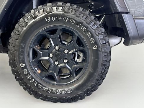 Used 2023 Jeep Wrangler Unlimited w/ 8.4" Radio Group image 29