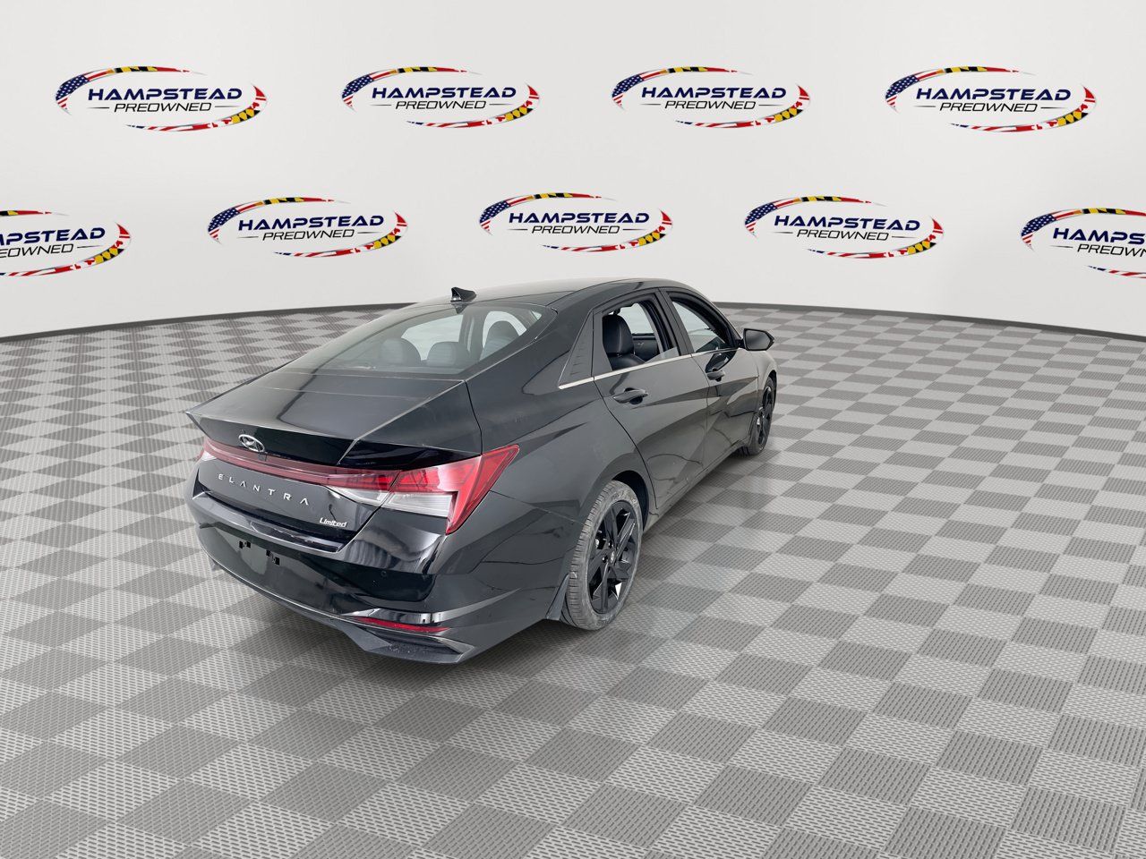 Used 2022 Hyundai Elantra Limited FWD image 8