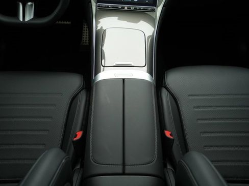 Certified 2025 Mercedes-Benz GLC 300 4MATIC image 29