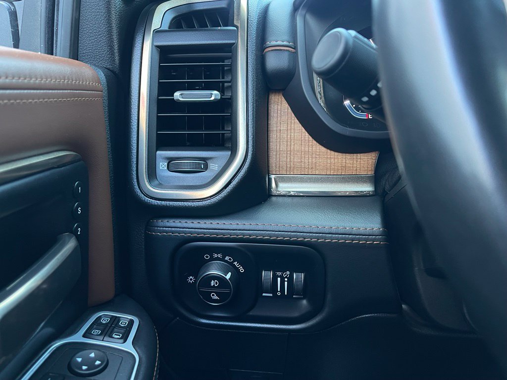 Used 2023 RAM 3500 Limited AWD/4WD image 24
