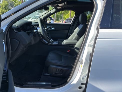 New 2026 Land Rover Range Rover Velar S image 4