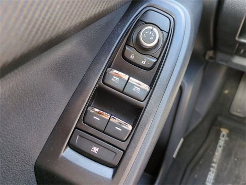 Used 2024 Subaru Crosstrek 2.5i Limited w/ Crosstrek Mirror Package image 25