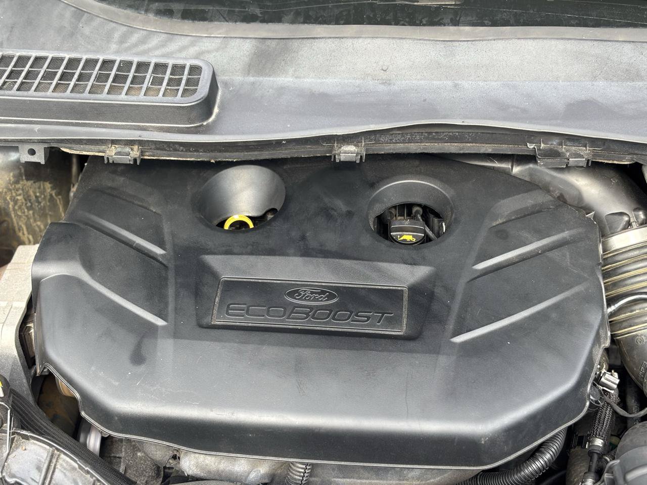 Used 2017 Ford Escape Titanium w/ Equipment Group 301A AWD/4WD image 49