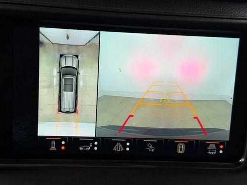 Certified 2024 GMC Yukon XL Denali w/ Denali Reserve Package image 46