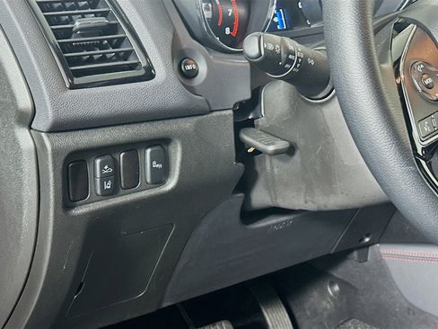 Used 2025 Mitsubishi Outlander Sport SE image 17