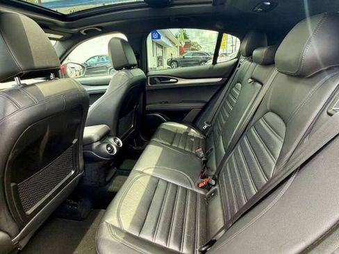 Used 2018 Alfa Romeo Stelvio Ti Sport AWD/4WD image 14