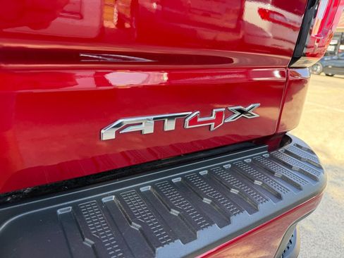 Used 2022 GMC Sierra 1500 AT4X AWD/4WD image 9