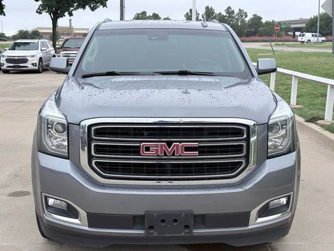Used 2018 GMC Yukon SLE w/ SLE Value Package AWD/4WD image 2