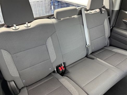 Used 2022 Chevrolet Silverado 1500 LT image 15
