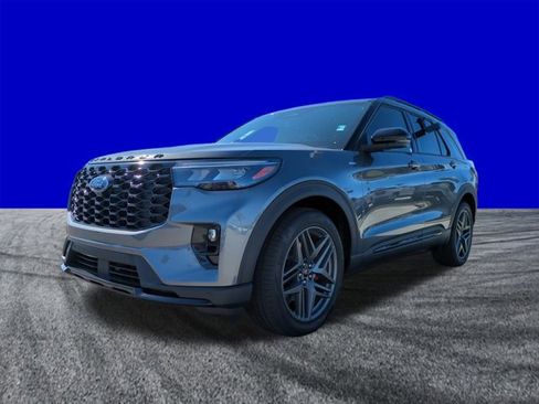 New 2026 Ford Explorer ST-Line w/ ST-Line Street Pack image 8
