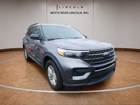 Used 2022 Ford Explorer XLT image 31