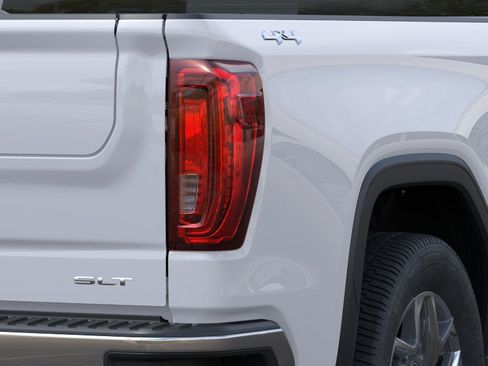 New 2026 GMC Sierra 1500 SLT w/ SLT Premium Plus Package AWD/4WD image 11