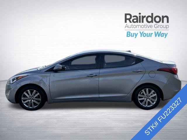 Used 2015 Hyundai Elantra SE w/ Option Group 02 FWD image 4