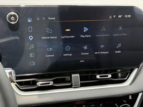 New 2027 Chevrolet Equinox LT w/ Convenience Package II FWD image 11