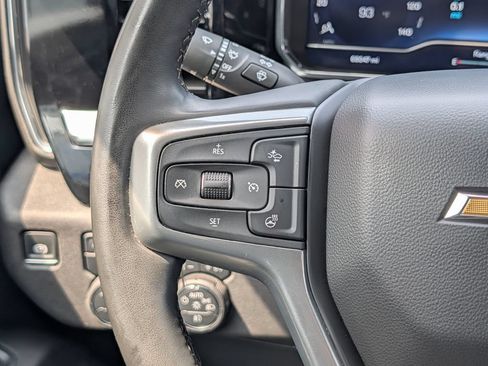 Used 2025 Chevrolet Silverado 2500 LTZ w/ LTZ Convenience Package AWD/4WD image 24