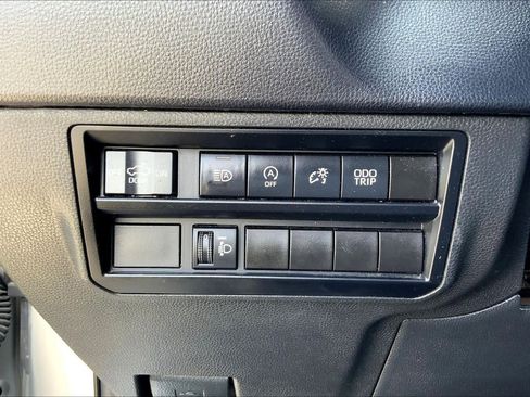 Used 2022 Toyota Tundra SR5 image 33