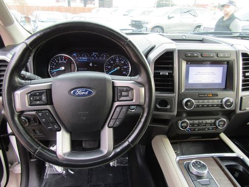 Used 2019 Ford Expedition Max Platinum image 20