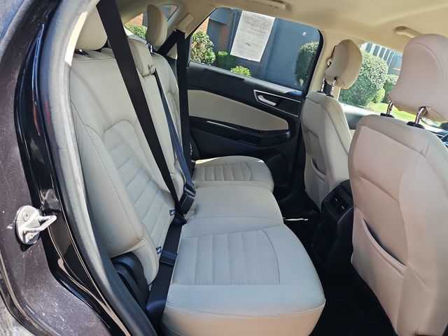 Used 2019 Ford Edge SEL AWD/4WD image 29