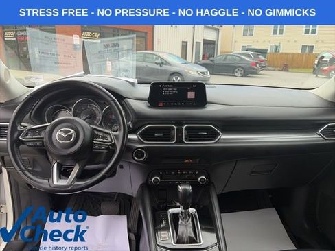 Used 2019 MAZDA CX-5 Touring AWD/4WD image 10