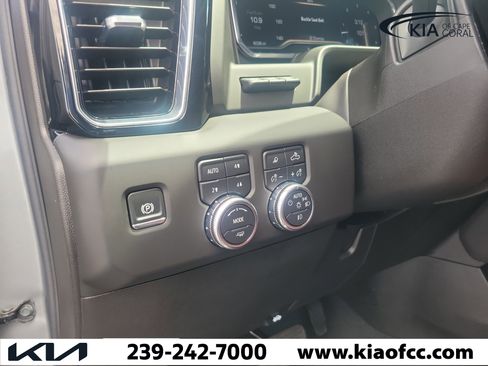 Used 2025 GMC Sierra 2500 Denali Ultimate AWD/4WD image 25