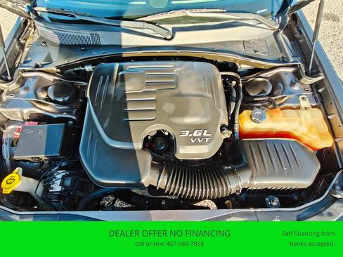 Used 2015 Chrysler 300 Limited w/ Driver Convenience Group image 20