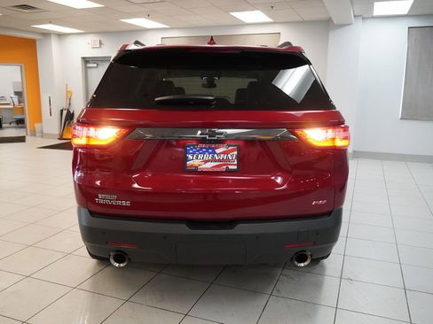 Used 2020 Chevrolet Traverse RS w/ LPO, Floor Liner Package FWD image 5