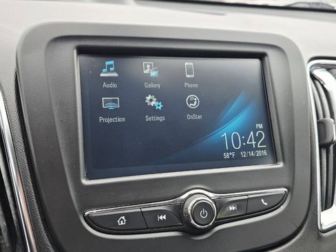 Used 2017 Chevrolet Malibu LT FWD image 16