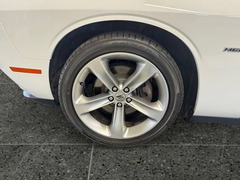 Used 2017 Dodge Challenger R/T w/ Sound Group RWD image 28