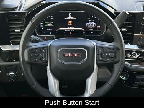 Used 2025 GMC Sierra 1500 Elevation image 14