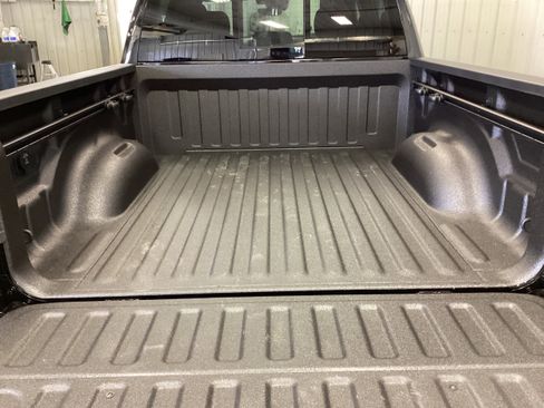 New 2026 RAM 1500 4x4 Crew Cab image 6
