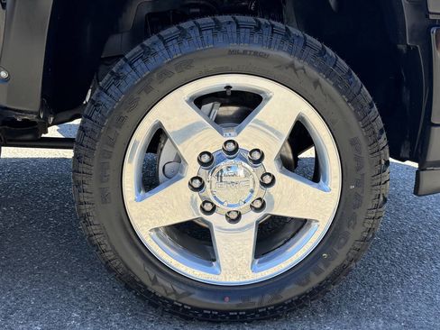 Used 2014 GMC Sierra 2500 Denali AWD/4WD image 28