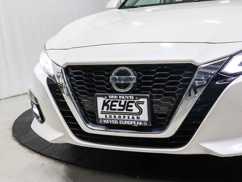 Used 2020 Nissan Altima 2.5 SL AWD/4WD image 8