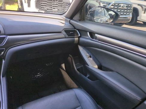 Used 2021 Honda Accord Sport image 16